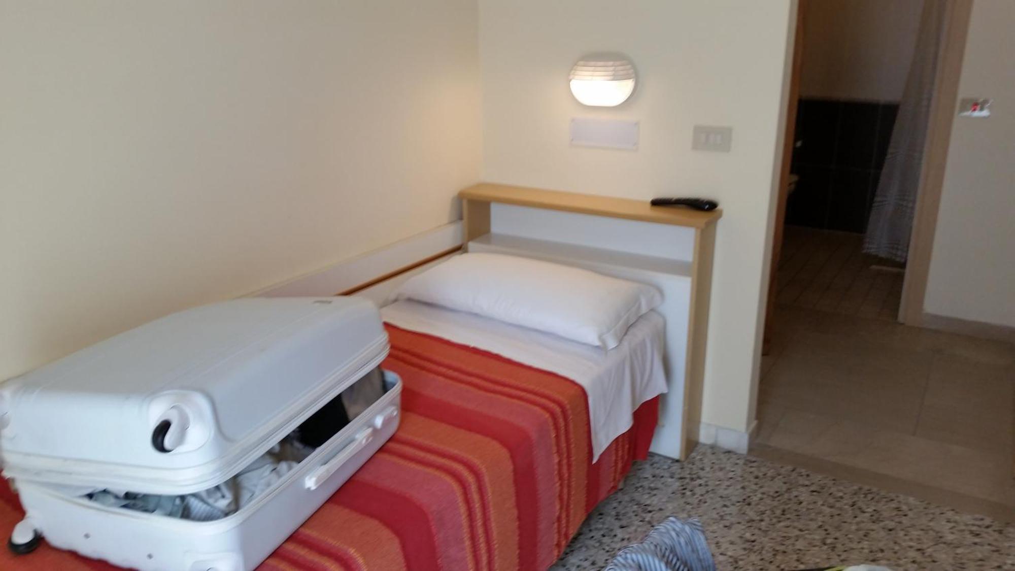 Hotel Tosi Riccione Exteriör bild