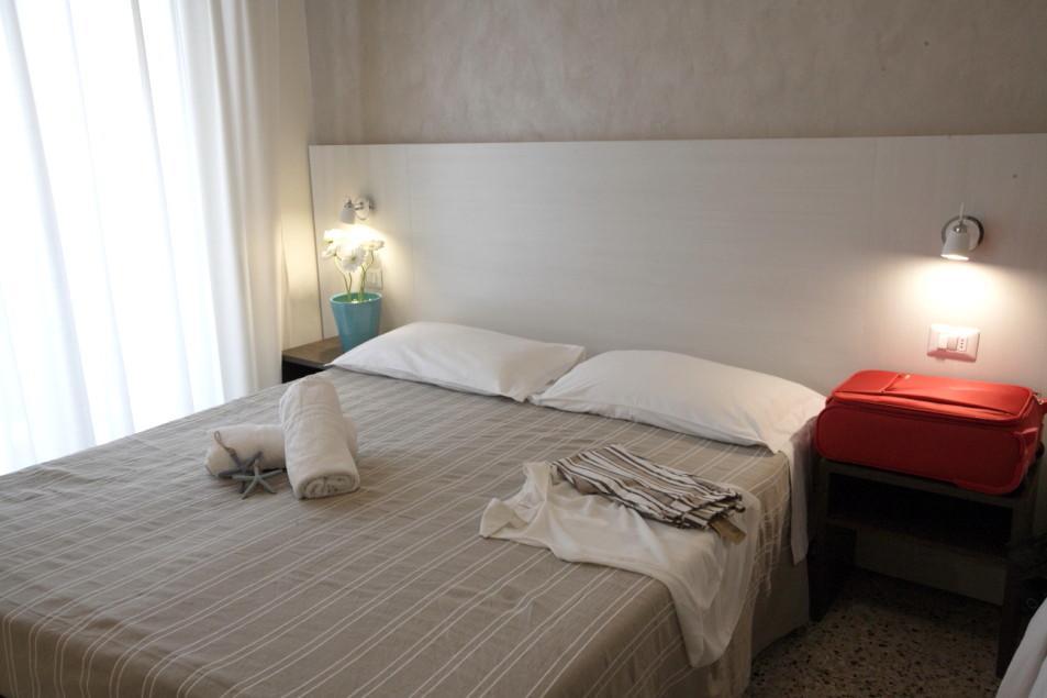 Hotel Tosi Riccione Exteriör bild